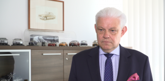Trudna sytuacja w branży motoryzacyjnej potrwa co najmniej kilka miesięcy. Istotne spadki w rejestracji i produkcji samochodów
